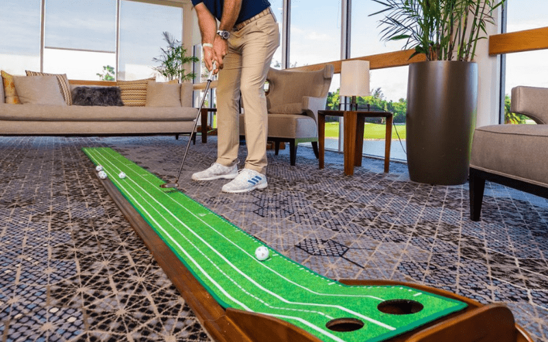 The 10 Best Indoor Putting Greens To Buy in 2022