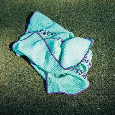 Frogger Golf Microfiber Waffle TRAX Towel Review