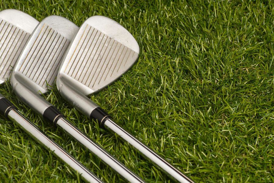 Offset in golf iron